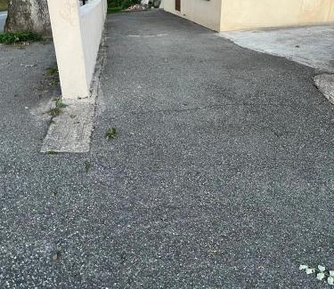 Peyragudes Casa | Maison chaleureuse à Saint-Aventin avec jardin et vue montagne