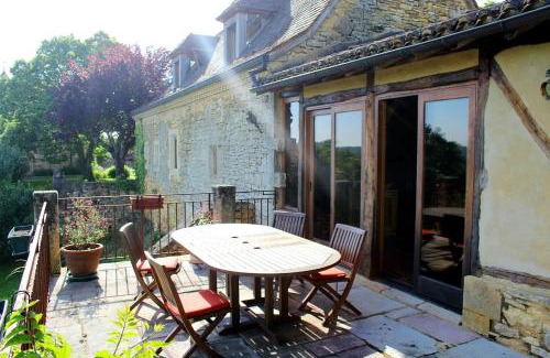 Saint-Cybranet Casa | Maison charmante à Saint-Cybranet avec piscine partagée
