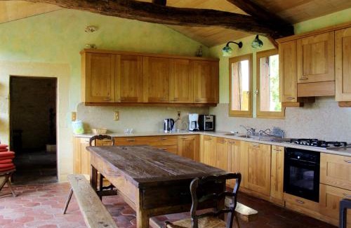 Saint-Cybranet Casa | Maison charmante à Saint-Cybranet avec piscine partagée