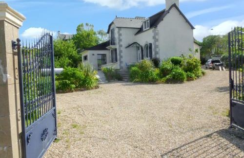 Plougasnou Casa | Maison charmante à Plougasnou + Vue mer