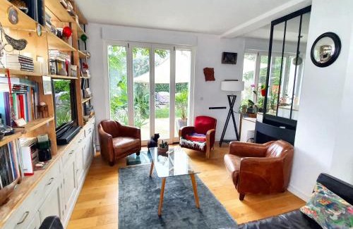Bois-Colombes Casa | Maison charmante a Bois Colombes avec jardin prive et parking