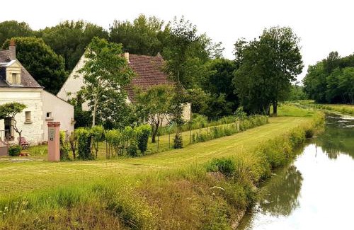 Noyers-sur-Cher Casa | Maison charmante avec grand jardin à Noyers-sur-Cher, PMR