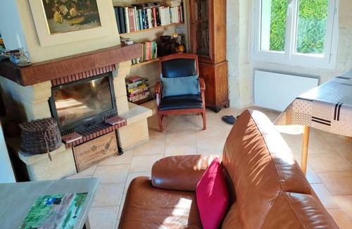 Noyers-sur-Cher Casa | Maison charmante avec grand jardin à Noyers-sur-Cher, PMR