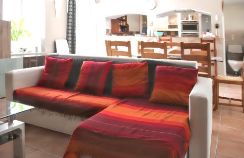 Sains Casa | Maison charmante près de Sains avec spa et jardin clos