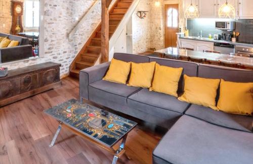 Montlognon Casa | Maison charmante proche de Montlognon avec jardin clôturé.
