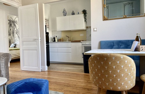 Deauville City Centre Casa | Maison Charme Rénovée Deauville Centre 2 bedrooms &1 courtyard & shops around