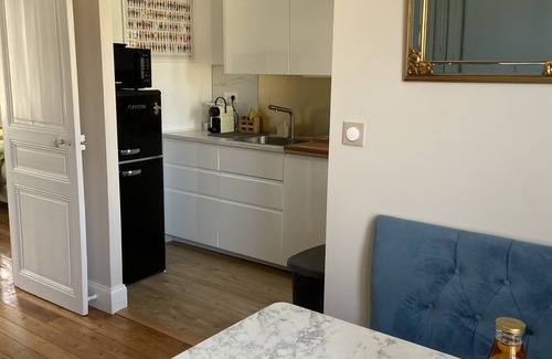 Deauville City Centre Casa | Maison Charme Rénovée Deauville Centre 2 bedrooms &1 courtyard & shops around