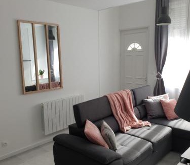 Le Cateau-Cambresis Apartamento | Maison complete, jusqu a 6 personnes