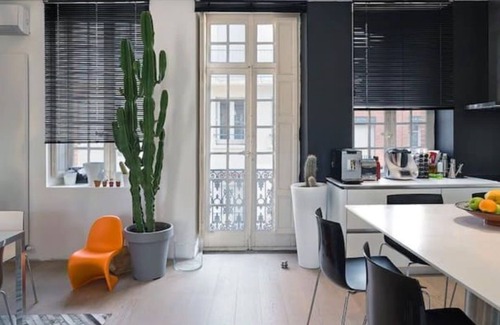 Matabiau Casa | Maison Contemporaine Plein Centre de Toulouse Avec Piscine, Jardin & Jacuzzi