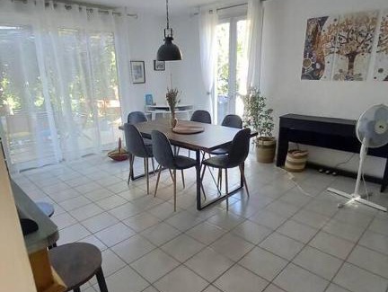 Greoux-les-Bains Casa | Maison conviviale en pleine nature à Gréoux-les-Bains, 3 chambres