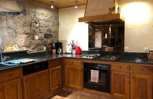 Chaneac Casa | Maison Coquelicot