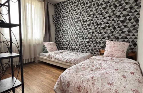Saint-Pierre-des-Corps Casa | Maison cosy proche gare SNCF 2 chambres