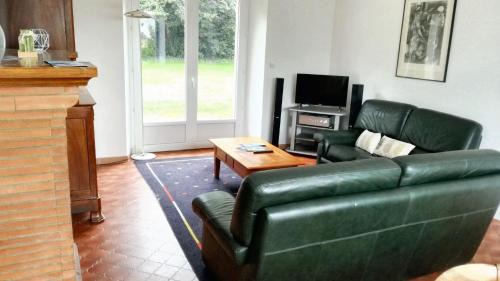 Boucey Casa | Maison cosy à Pontorson avec jardin clos et terrasse