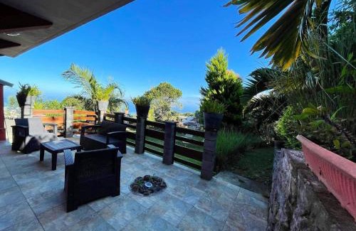 Trois-Bassins Casa | Maison cosy avec vue mer et jardin à Trois Bassins