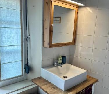 Crepy-en-Valois Casa | Maison cosy pour 2 à Crépy, véranda et jardin