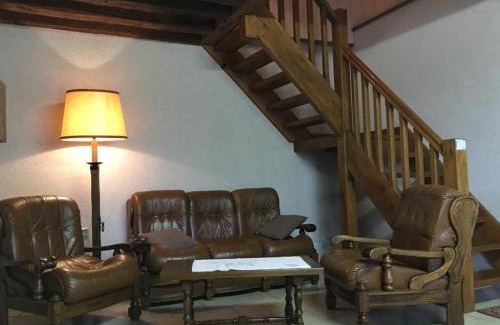 Chailles Casa | Maison cosy proche de Blois avec cheminée, cour fermée, animaux acceptés et activités variées à proximité - FR-1-491-351