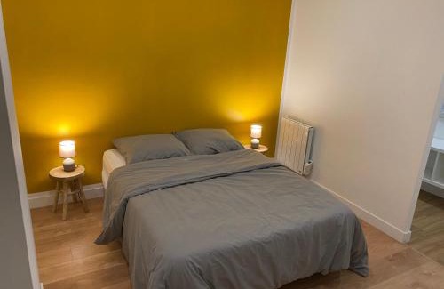 Annoeullin Casa | Maison Cosy Yellow