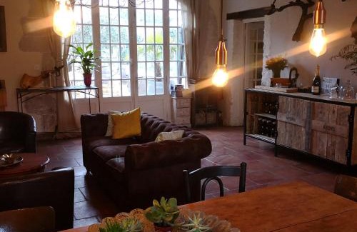 Valreas Cama Y Desayuno | Maison d'Anvers