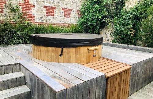 Honfleur Casa | Maison d'architecte en plein cœur d'Honfleur avec bain nordique