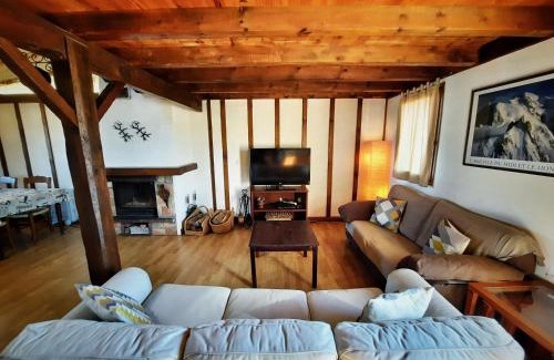 Saint-Pierre-dels-Forcats Casa | Maison des Isard