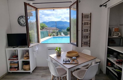 Saint-Girons Casa | Maison d'Hérré ⭐⭐⭐Independent accommodation in main residence with swimming pool