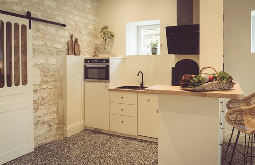 Chablis Cabaña | Gîte-Exclusivo-Un Air de Famille-Vista al rio-Baño en la habitacion