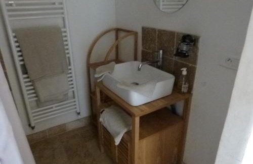 Puyvert Cama Y Desayuno | Maison d'hôtes Bastide St Victor à 2,5 kilomètres de Lourmarin