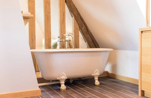 Cambremer Casa | Maison d'hôtes - Domaine Le Coq Enchanté