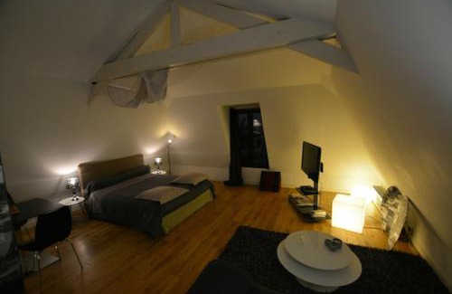 Rueil-Malmaison Casa | Maison d'hôtes Les Coudreaux