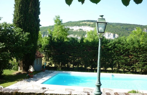 Tour-de-Faure Apartamento | Maison d'hôtes Redon
