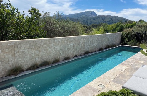 Saint-Marc-Jaumegarde Casa | Maison Dans Hameau au Pied de Sainte Victoire Vue Exceptionnelle Piscine Jacuzzi