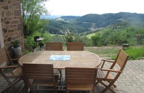 Mardore Casa | Maison dans le Beaujolais vert