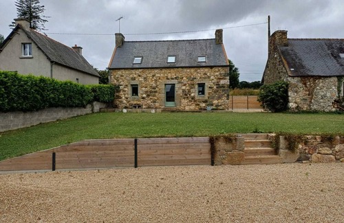 Plougonver Casa | Maison Dans une Ancienne Ferme sur 3,5ha