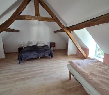Saint-Bonnet-Troncais Casa | Maison de campagne