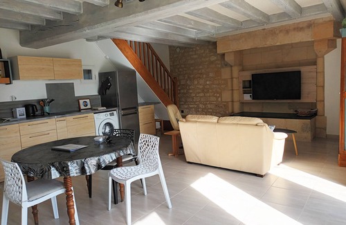 La Roche-Clermault Cabaña | Maison de Campagne Avec Jardin et Parking Clos