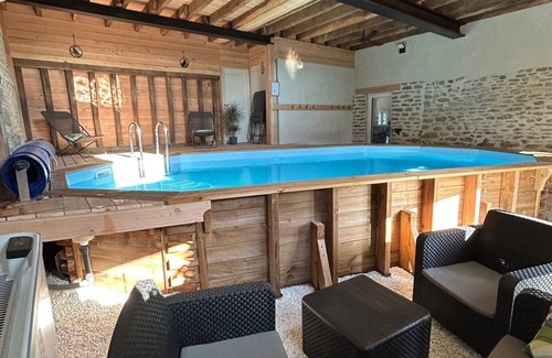 Saint-Plantaire Casa | Maison de Campagne Avec Bain Finlandais