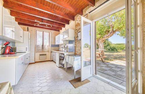 Cavignac Casa | Maison de campagne avec grand jardin et terrasse parking prive ferme