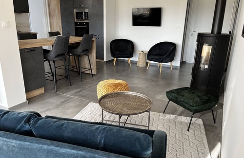 Baud Casa | Maison de Campagne Avec Brasero à 30 min de la mer