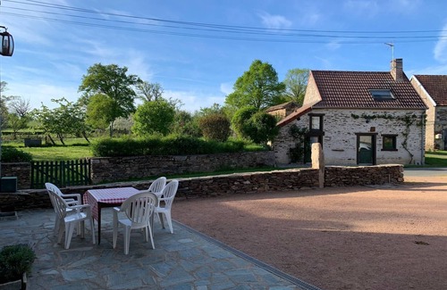 Betete Casa | Maison de Campagne Avec Grand Jardin