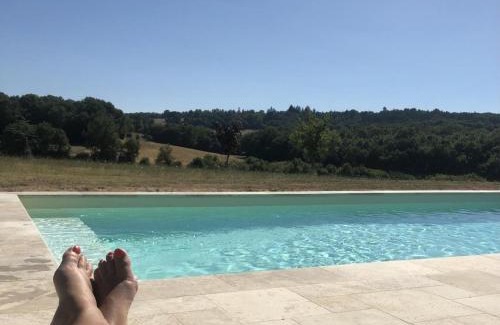 Magnac-Lavalette-Villars Casa | Maison de campagne avec piscine, tennis privé et WIFI - FR-1-653-10