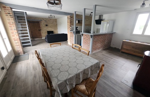 Couesmes Casa | Maison de Campagne Charme Calme et Modernité