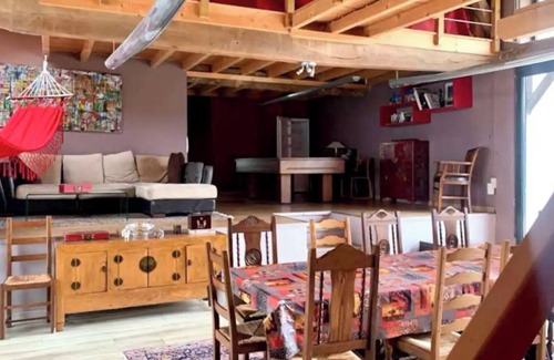 Mun Casa | Maison de Campagne Chaleureuse