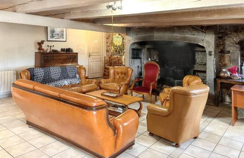 Chastreix Casa | Maison de campagne spacieuse à Chastreix avec cheminée
