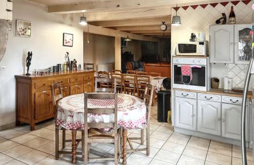 Chastreix Casa | Maison de campagne spacieuse à Chastreix avec cheminée