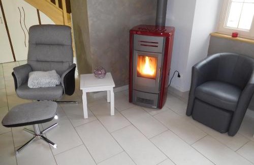 Faverolles Casa | Maison de caractère avec jardin et terrasse, proche Langres - FR-1-611-39
