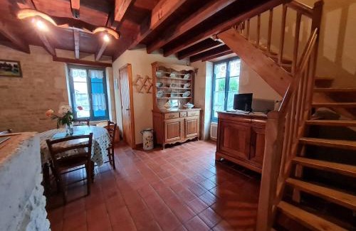 Benet Casa | Maison de caractère avec jardin, barque et VTT dans le Marais Poitevin - FR-1-426-139