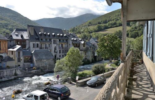Arreau Casa | Maison de caractère vue sur Neste