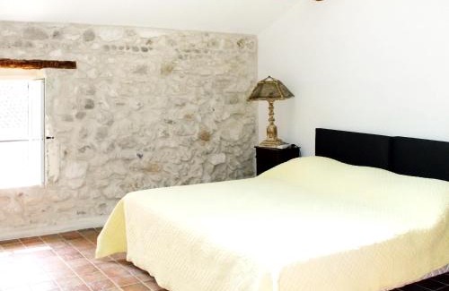 Molleges Casa | Maison de charme à Mollégès avec piscine privée