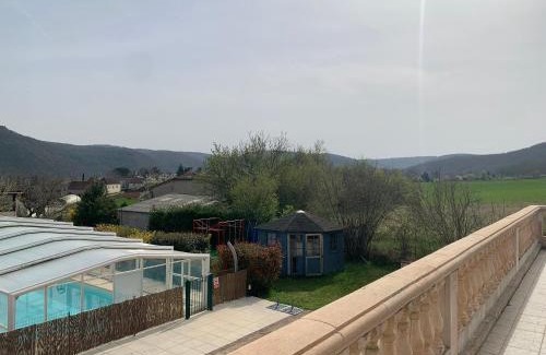 Saint-Gery Casa | Maison de charme à Saint-Géry avec piscine partagée