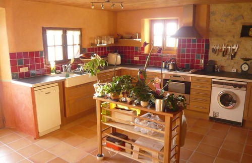 Saou Casa | Maison de charme à Saoû, avec beau jardin au calme
